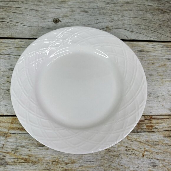 Gibson LEXINGTON White Elements  Embossed Rim Round Ceramic Bread Plates Set 4 - Picture 2 of 16